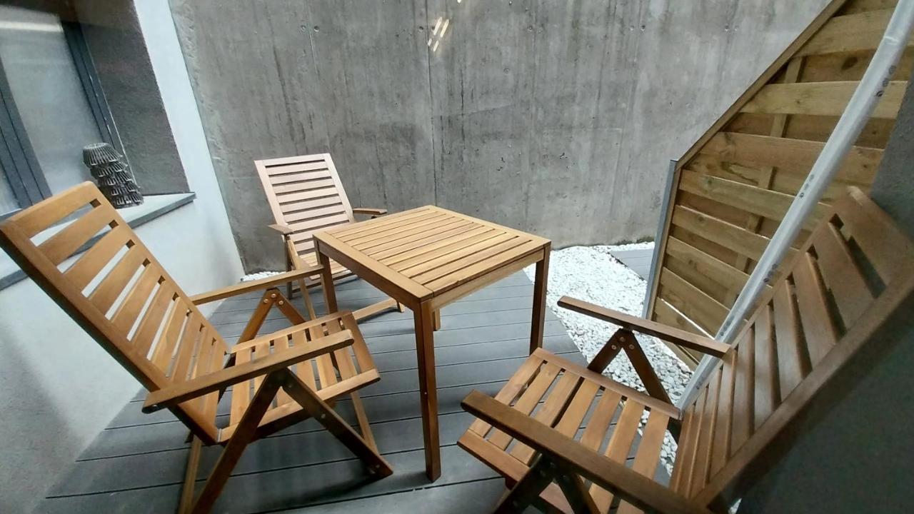 Peaceful Basement Apartment With Terrace & Free Gym Budapesta Exterior foto