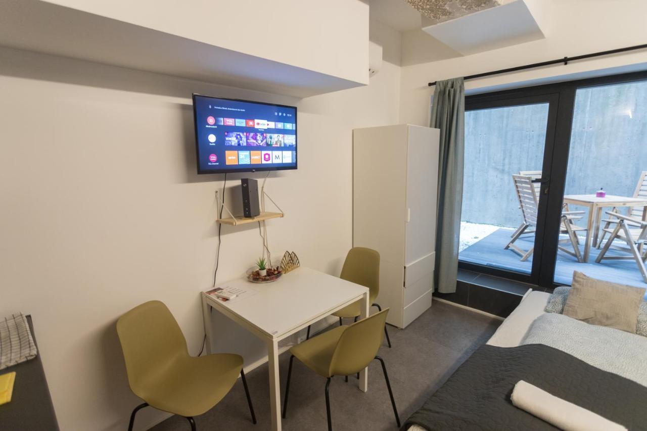 Peaceful Basement Apartment With Terrace & Free Gym Budapesta Exterior foto