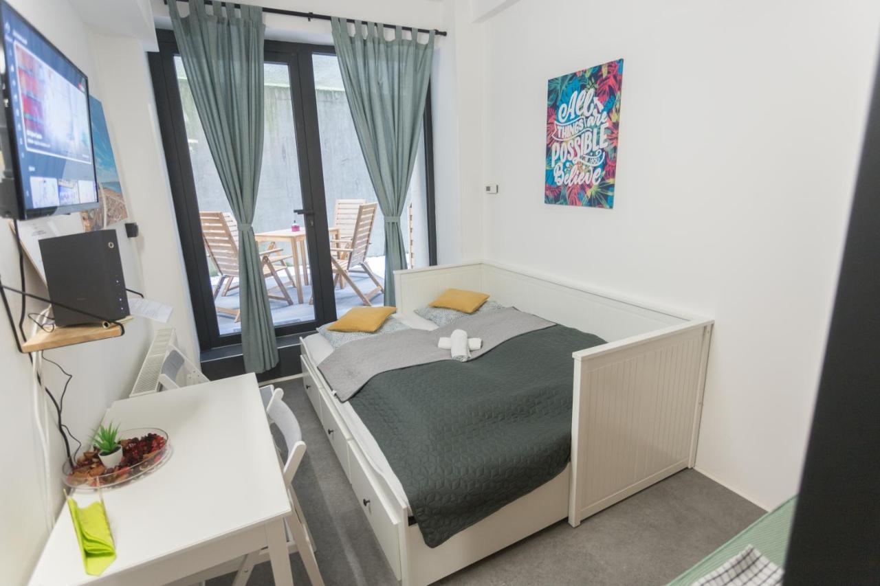 Peaceful Basement Apartment With Terrace & Free Gym Budapesta Exterior foto