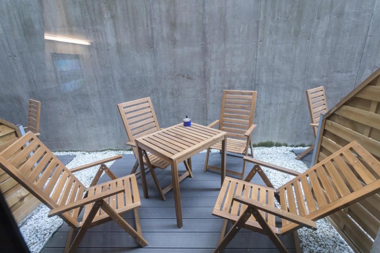 Peaceful Basement Apartment With Terrace & Free Gym Budapesta Exterior foto