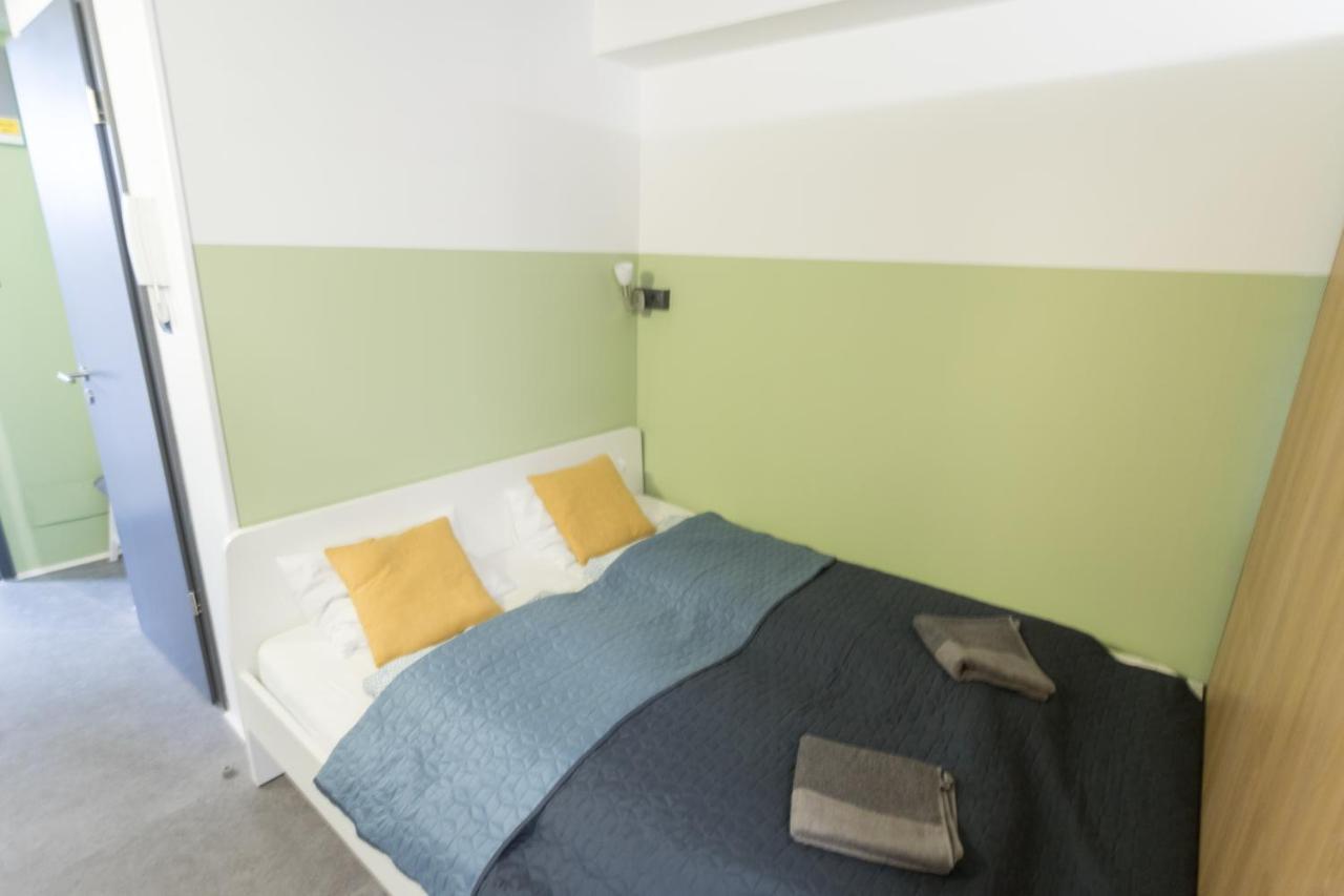Peaceful Basement Apartment With Terrace & Free Gym Budapesta Exterior foto